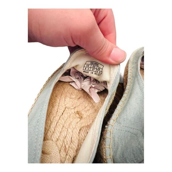 💥BOGO💥 Soludos Flamingo Espadrilles size 6.5 but more like size 6. - Picture 8 of 10
